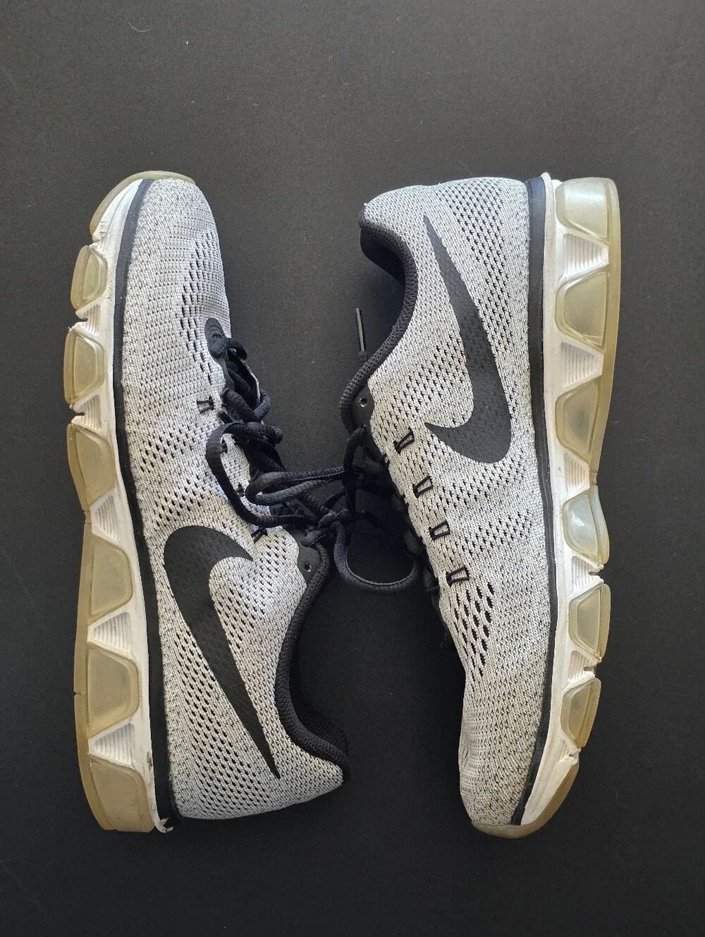 Mens Nike Tailwind 8 US 9.5